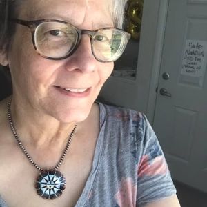 Meet your Posher, Terri